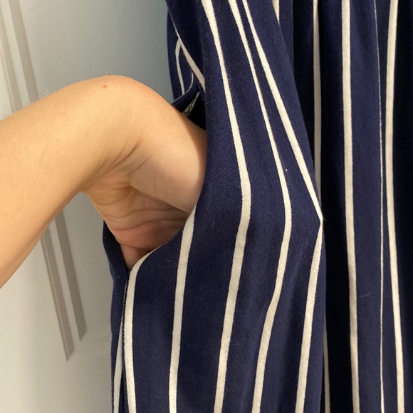 Navy striped dress - size M - Picture 3 of 4
